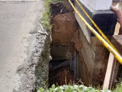 Abument Jembatan Antara Sungai Lung dengan Kapa, Dinas PUPR Langsa Akan Surati Dinas PU Propinsi Agar Segara Ditangani 