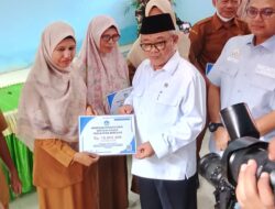 Menteri Pendidikan Dasar Dan Menengah Disampingi Walikota Langsa Resmikan Sekolah secara Simbolis 