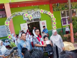 Siswa SD Negeri 5 Langsa Menerima bantuan Tas dan Buku Tulis Dari Pemko Langsa