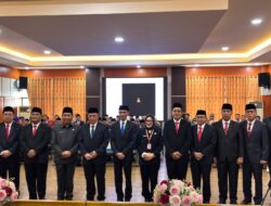 BUPATI TANGGAMUS LANTIK RULLY RUNAYUDA, S.STP, M.Si (St. SENJAKALA MUDA) SEBAGAI ASSISTEN PEMERINTAHAN TANGGAMUS DAN 46 PEJABAT RESMI LAINNYA