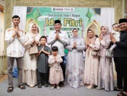Disambut Senyum dan Jabat Tangan, Open House Lebaran Bupati Muba Penuh Keakraban