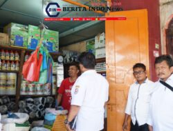 Pemerintah Kabupaten Tapanuli Utara Monitoring Langsung Harga Pupuk Bersubsidi ke Pasar Tarutung  ‎