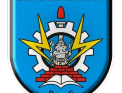 Saat Dipertanyakan Dugaan Penyimpangan Dana Bos Oknum Kepala SMK CANDA BHIRAWA PARE Bungkam  ‎