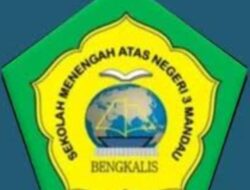 Diduga Oknum Kepala SMAN 3 MANDAU Mark-Up Anggaran Belanja Dana Bos Tahun 2025  ‎