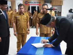 ‎Pemkab Tapanuli Utara Lantik 17 Pejabat Administrator Dilantik Perkuat Kinerja Perangkat Daerah