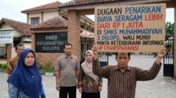 Dugaan Penarikan Biaya Seragam Lebih Dari Rp 1 Juta Rupiah Di SMK Muhammadiyah 3 Dolopo, Wali Murid Minta Keterbukaan Informasi  ‎