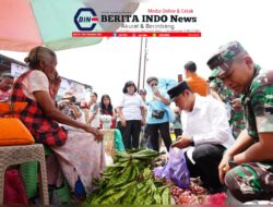 ‎Tekan Inflasi dan Jaga Stabilitas Harga, Bupati Taput Buka Gerakan Pangan Murah di Pasar Tarutung